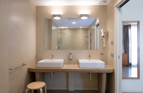 San Benedetto di Lugana Hotel | The Ziba Hotel & Spa