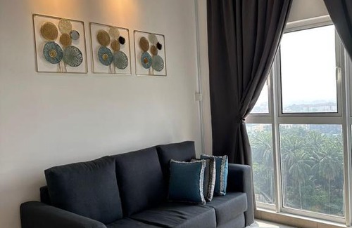 Kajang Apartamento | The Zullys Crib at Canopy Hills