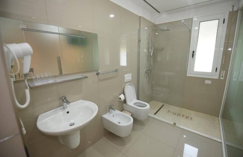 Vlore Hotel | THEA HOTEL