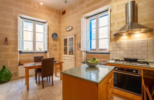 Birgu Casa | TheBlueHouseMalta Stay at Birgu s most photographed house 360 view from rooftop terraces