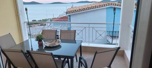 Nea Peramos Apartamento | Theo Luxury Apartment