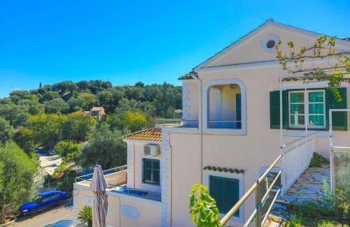 Agios Stefanos Apartamento | Theophilos Ena