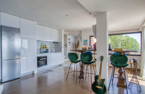 Theoule-Superieur Casa | Théoule: 3-bedroom villa with magnificent sea view, peaceful swimming pool