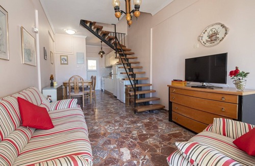 Nea Playia Casa | Thetis Seafront Home by RentalsPro
