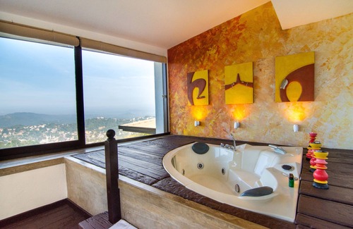 Hantana Hotel | Theva Residency