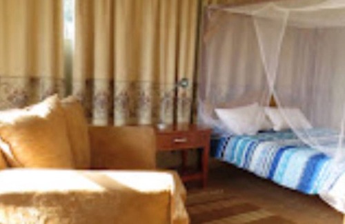 Meru Hotel | Thiiri Centre