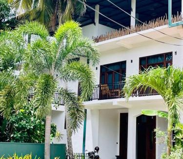 Anuradhapura Complejo | Thinaya Lake Resort