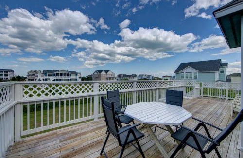 Whalehead Beach Casa | Third Row Whalehead Home with Pool and Spa Sleeps 22