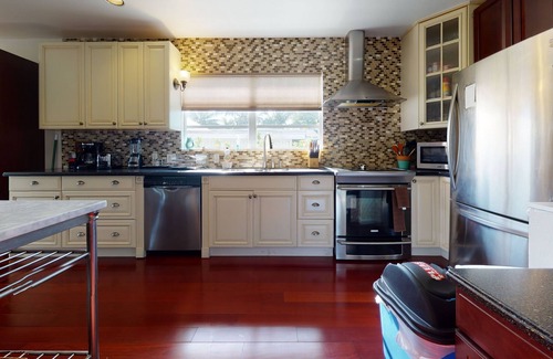 White St. Gallery Casa | Thirsty Mermaid - Large 4/3 Pool Home