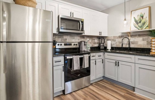 Hampton Apartamento | This apartment is a 1 bedroom(s), 1 bathrooms, located in Hampton, VA.