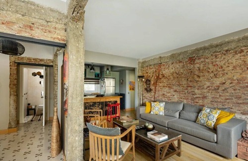 Bebek Apartamento | Rustic Bright Charming Gem 2BD/1.5Bath Oasis! #116
