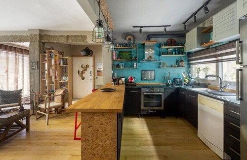 Bebek Apartamento | Rustic Bright Charming Gem 2BD/1.5Bath Oasis! #116