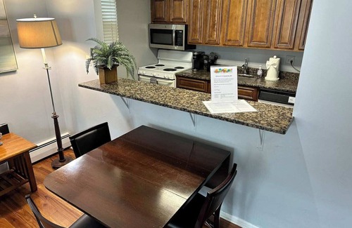 Merion Station Apartamento | This apartment is a 2 bedroom(s), 1 bathrooms, located in Narberth, PA.