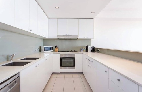 Fremantle Apartamento | This apartment is a 3 bedroom(s), 2.5 bathrooms, located in Fremantle, WA.
