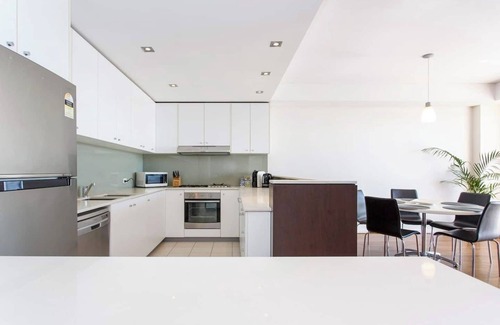 Fremantle Apartamento | This apartment is a 3 bedroom(s), 2.5 bathrooms, located in Fremantle, WA.