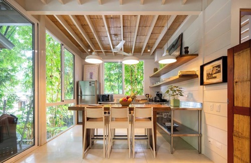 Buenos Aires Apartamento | This apartment is a 2 bedroom(s), 1 bathrooms, located in Santa Teresa, Puntarenas Province.
