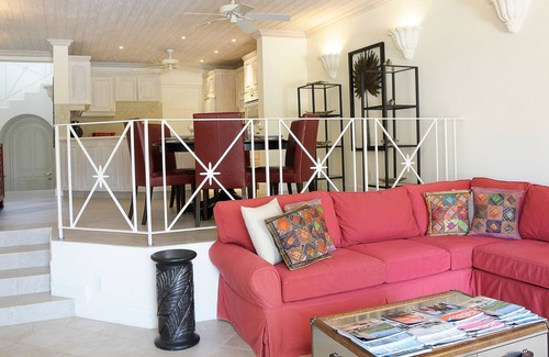 Dunscombe Casa | ZenBreak - Apes Hill Polo Villa es perfecta para golfistas y amantes del polo