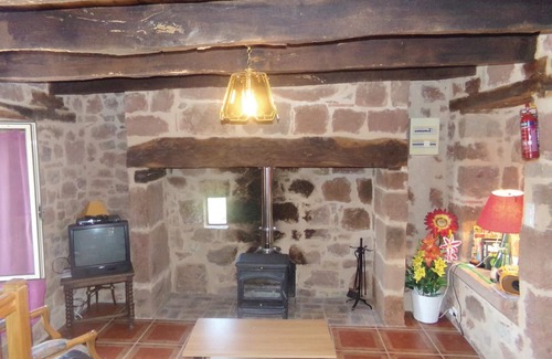 Teillots Casa | Alojamiento de 2 habitaciones en Teillots/Puy Redon