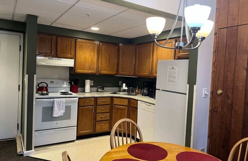Killington Condominio | This condominium is a 0 bedroom(s), 1 bathrooms, located in Killington, VT.