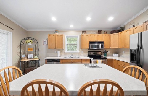 Newland Cabaña | This cottage is a 2 bedroom(s), 2 bathrooms, located in Newland, NC.