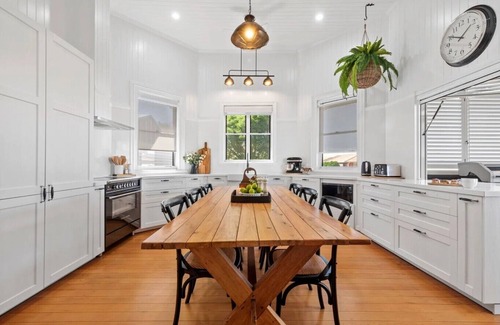 Bargara Casa | This exceptional property is the ideal retreat to share with friends and family