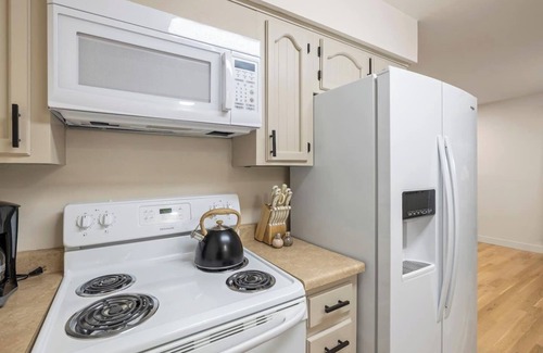 Brookline Station Casa | This house is a 2 bedroom(s), 1 bathrooms, located in Springfield, MO.