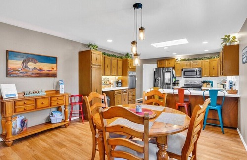 Canon City Casa | This house is a 3 bedroom(s), 2 bathrooms, located in Cañon City, CO.