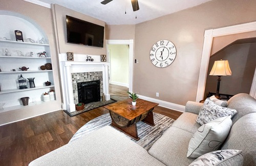 Winchester Casa | This house is a 3 bedroom(s), 2 bathrooms, located in Winchester, KY.