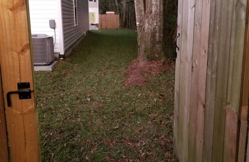 Bellview Casa | This house is a 3 bedroom(s), 2 bathrooms, located in Bellview, FL.