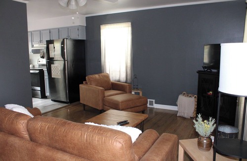 Casper Casa | This house is a 3 bedroom(s), 2 bathrooms, located in Casper , WY.