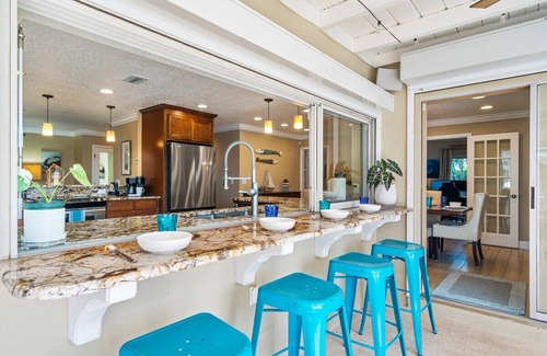 Venetian Way Casa | This house is a 4 bedroom(s), 2 bathrooms, located in Cocoa Beach, FL.