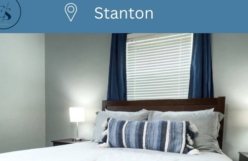 Stanton Casa | This house is a 5 bedroom(s), 2 bathrooms, located in Stanton, KY.
