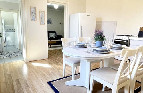 South Fremantle Casa | This house is a 1 bedroom(s), 1 bathrooms, located in South Fremantle, WA.
