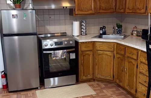 North Bergen Casa | This is a cozy studio, located in close proximity to NY!