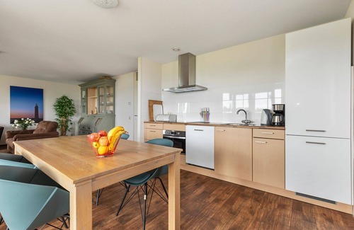 Municipality of Hellevoetsluis Apartamento | This luxurious 4-pers. apartment with unique sea view located at Cape Helius holiday park.