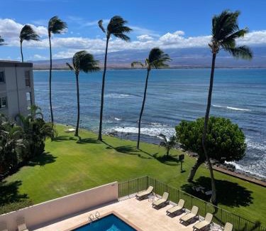 Maalaea Apartamento | This place is different! Award winning! Oceanfront, View View!