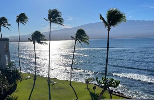 Maalaea Apartamento | This place is different! Award winning! Oceanfront, View View!