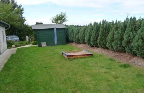 Kaltenhof Casa | This semi-detached holiday home is located on a plot of over 600m², fenced in wi