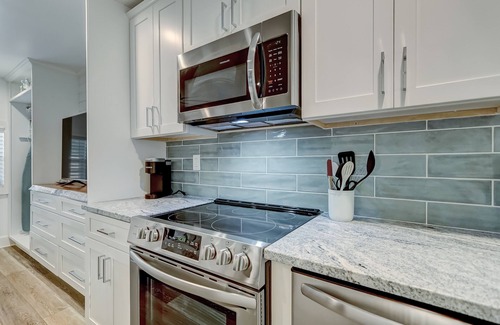 Jacksonville Beach Apartamento | This studio is a 0 bedroom(s), 1 bathrooms, located in Jacksonville, FL.