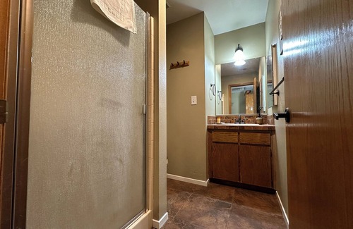 Exeter Apartamento | This studio is a 1 bedroom(s), 1 bathrooms, located in Exeter, CA.