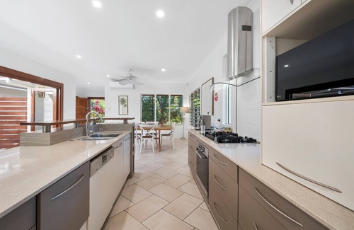 Clifton Beach Casa | This stunning home is located in Palm Cove. Short 5min walk to the beach.