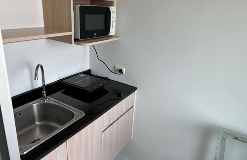 Rong Muang Condominio | This Tanner share is one of many affordable Tanner properties in the world