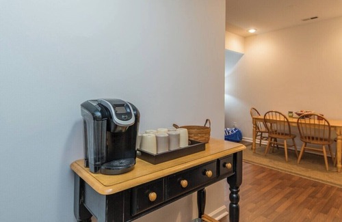 Open Gates Casa | This townhouse is a 4 bedroom(s), 3 bathrooms, located in Lexington, KY.