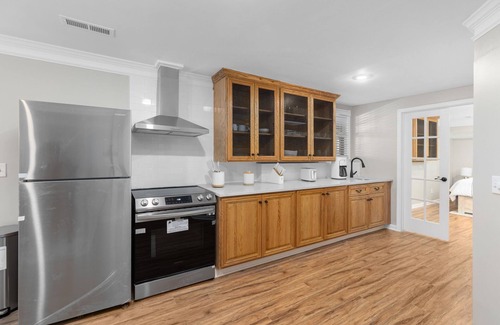 Roswell Casa | This unit is unavailable -New and Stylish Large Modern Luxury Terrace in Roswell