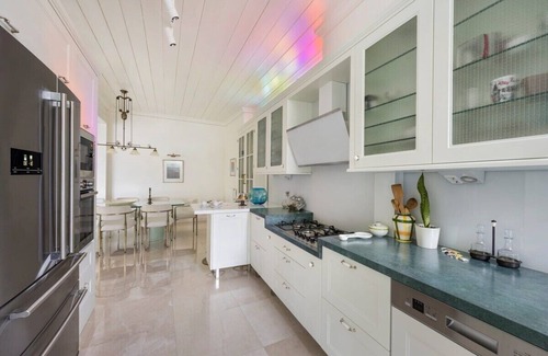 Beylerbeyi Villa | Cheerful Modern 3BD Bright Villa w/ Parking #162