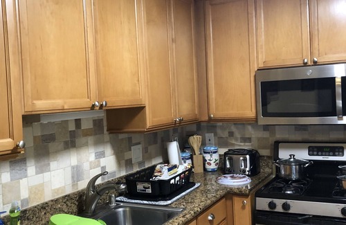 Mount Helix Condominio | This warm and welcoming Home can be your Home away from Home