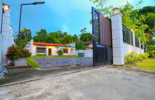 Ambalangoda Casa | Thisath Villa