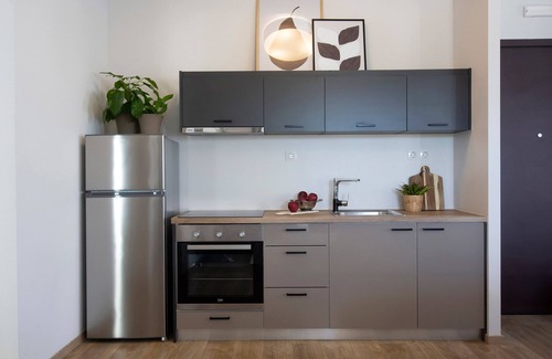 Kallithea Apartamento | Thisean Modern Suites by Athens Stay