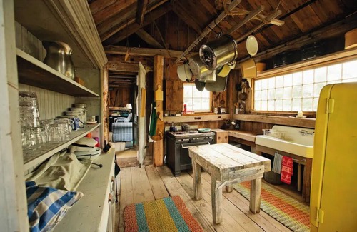 Waldoboro Cabaña | Thistledown Farm's Sheep Shed Cottage