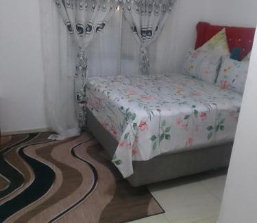 Tembisa Casa | Thiwani Guest House